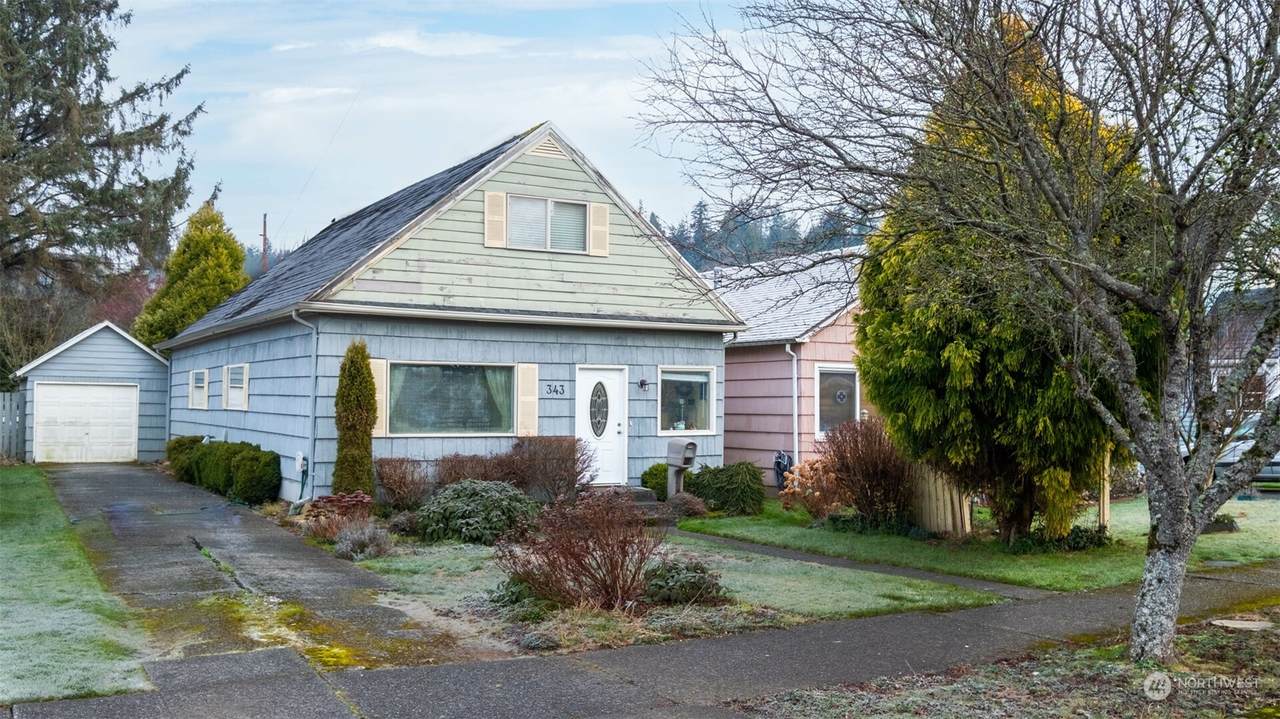 343 Karr Avenue - Photo 1
