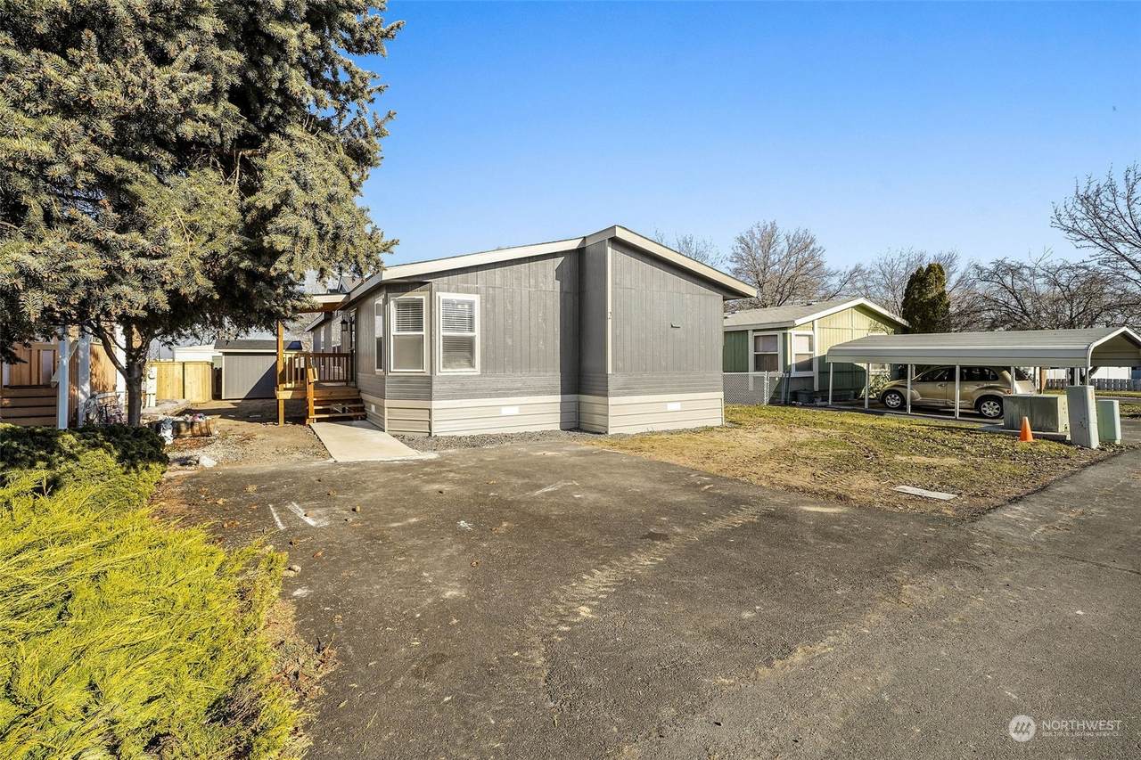 3211 Wapato Drive - Photo 1