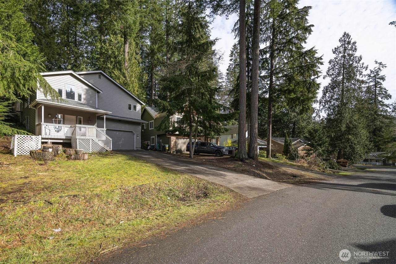 32 Lost Lake Lane - Photo 1