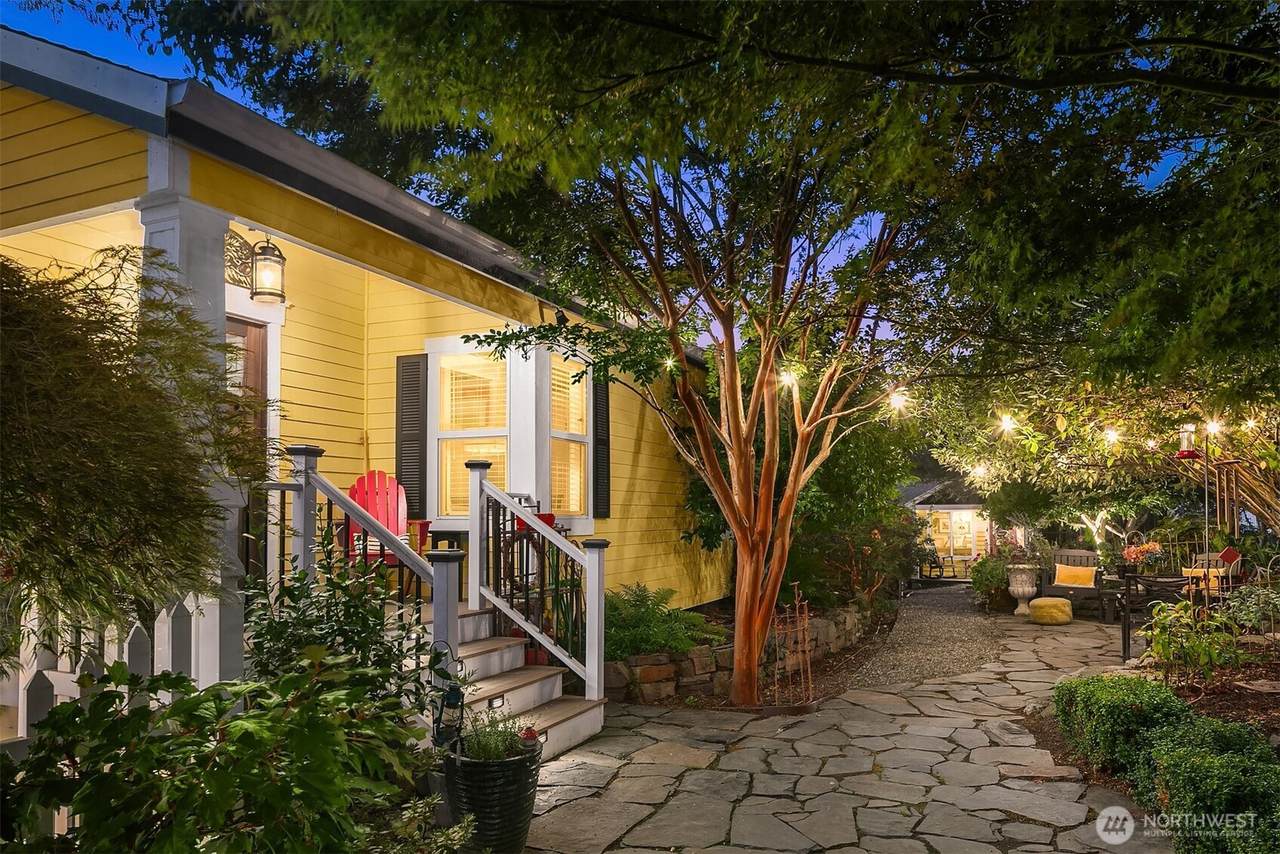 3103 Park Avenue - Photo 1