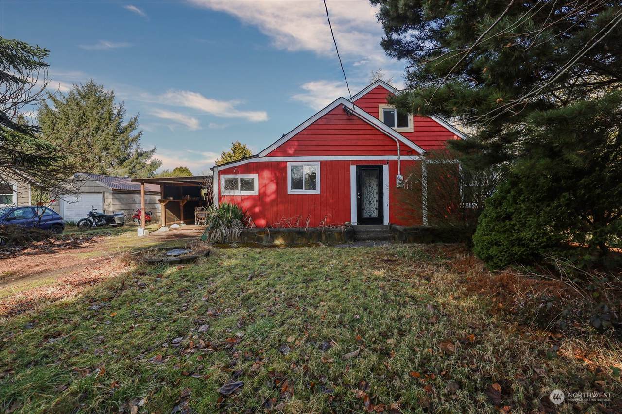 1506 Westport Road - Photo 1