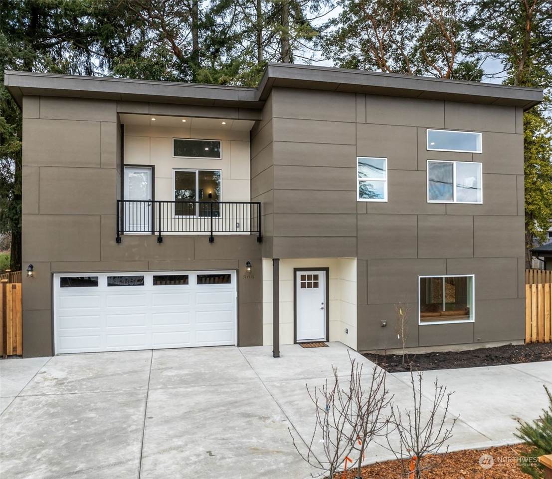 308 128th Street - Photo 1