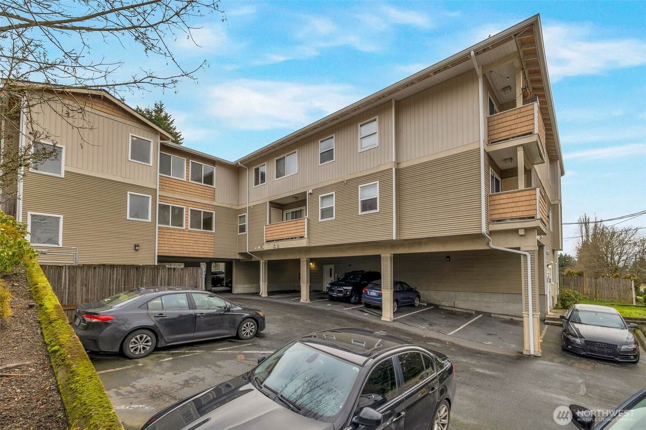 11424 1st Avenue - Photo 1