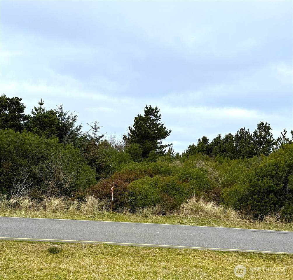 657 Ocean Shores Boulevard - Photo 1