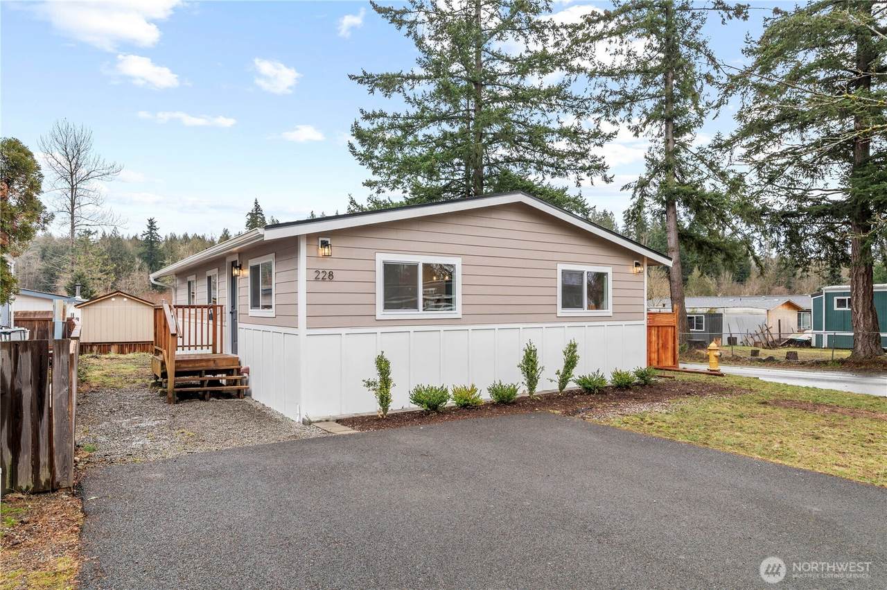 31108 3rd Avenue - Photo 1