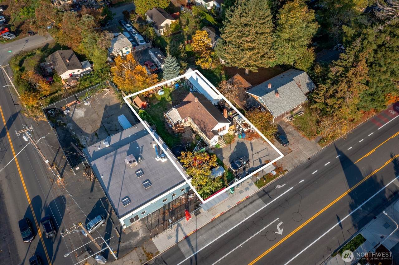 11061 16th Avenue - Photo 1