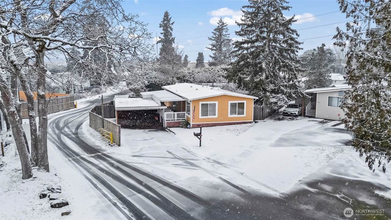 3229 85th Street - Photo 1