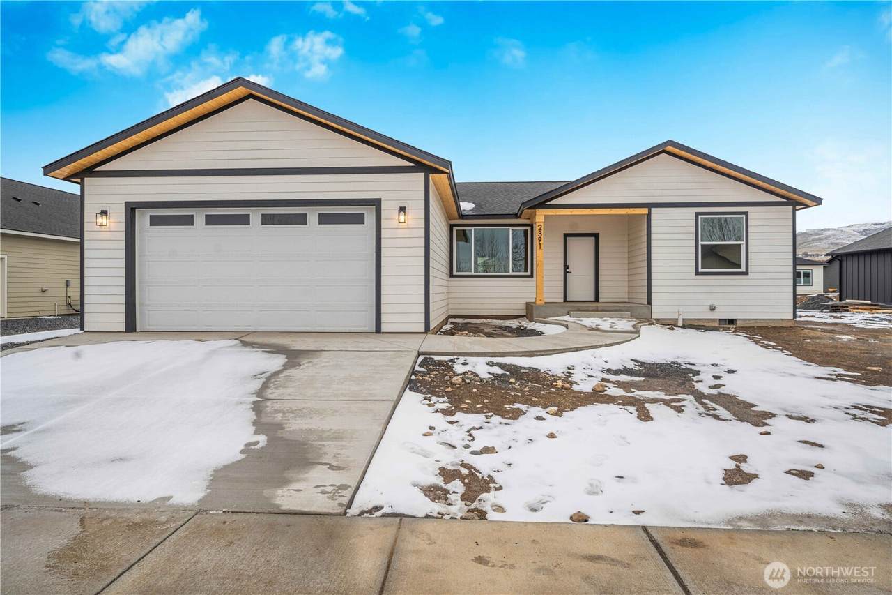 2391 Hunter Street - Photo 1