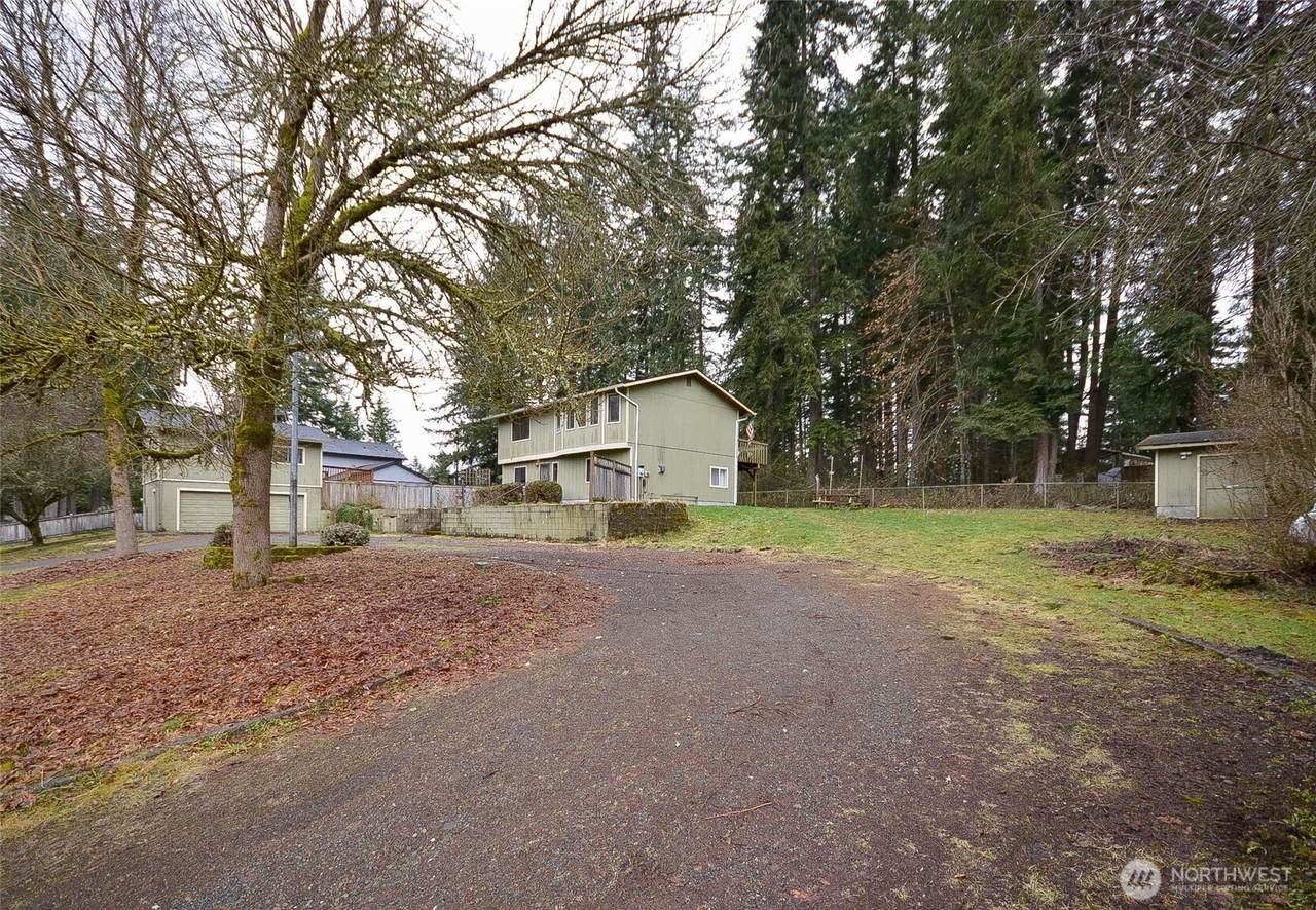 13837 Horsefall Avenue - Photo 1