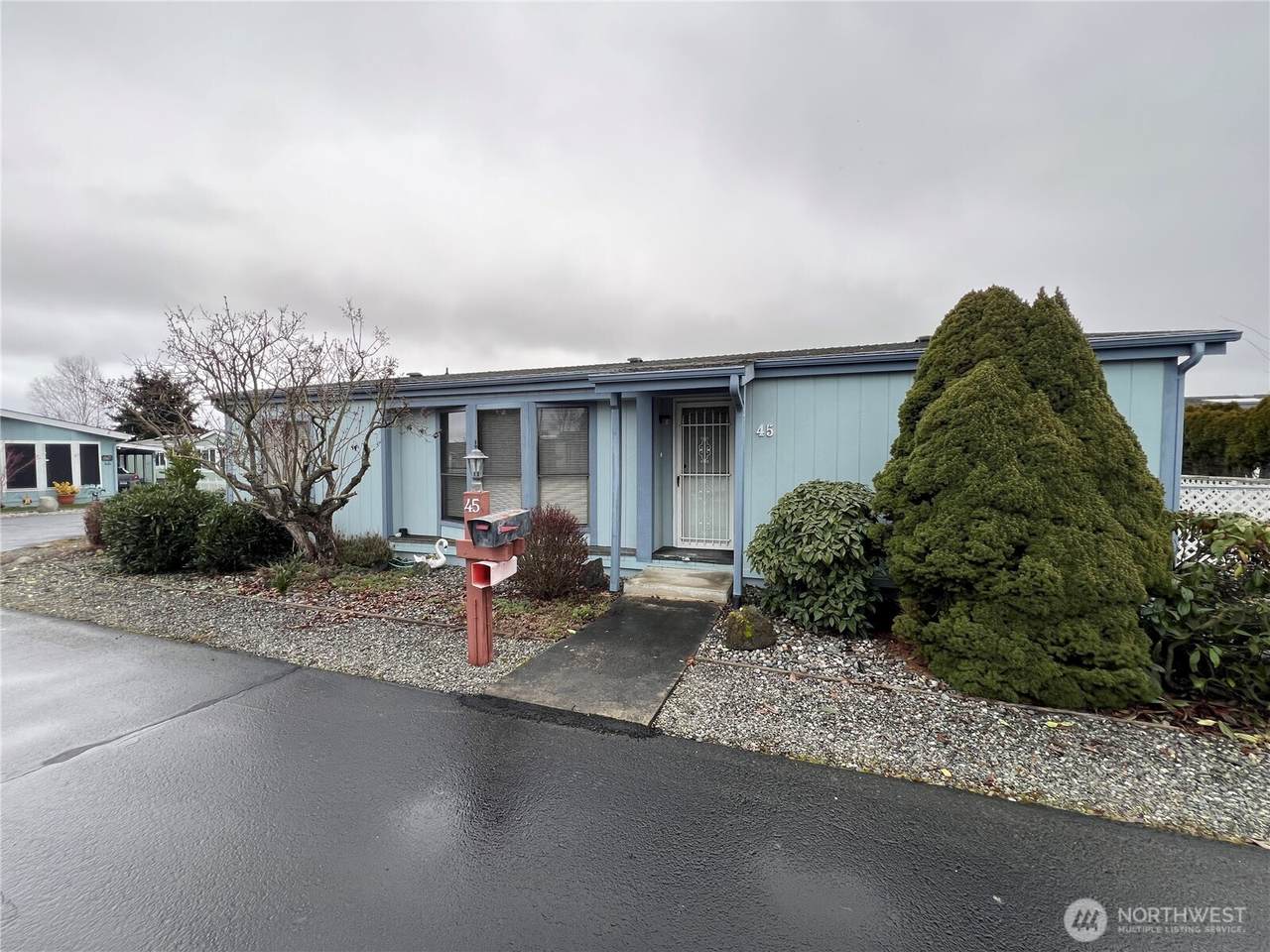 325 5th Avenue - Photo 1