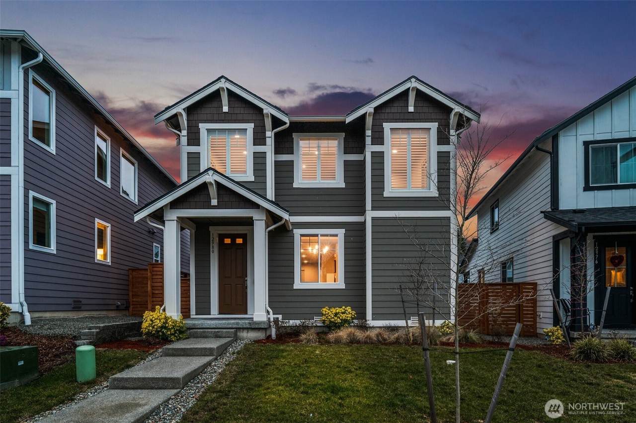 12980 190th Avenue - Photo 1