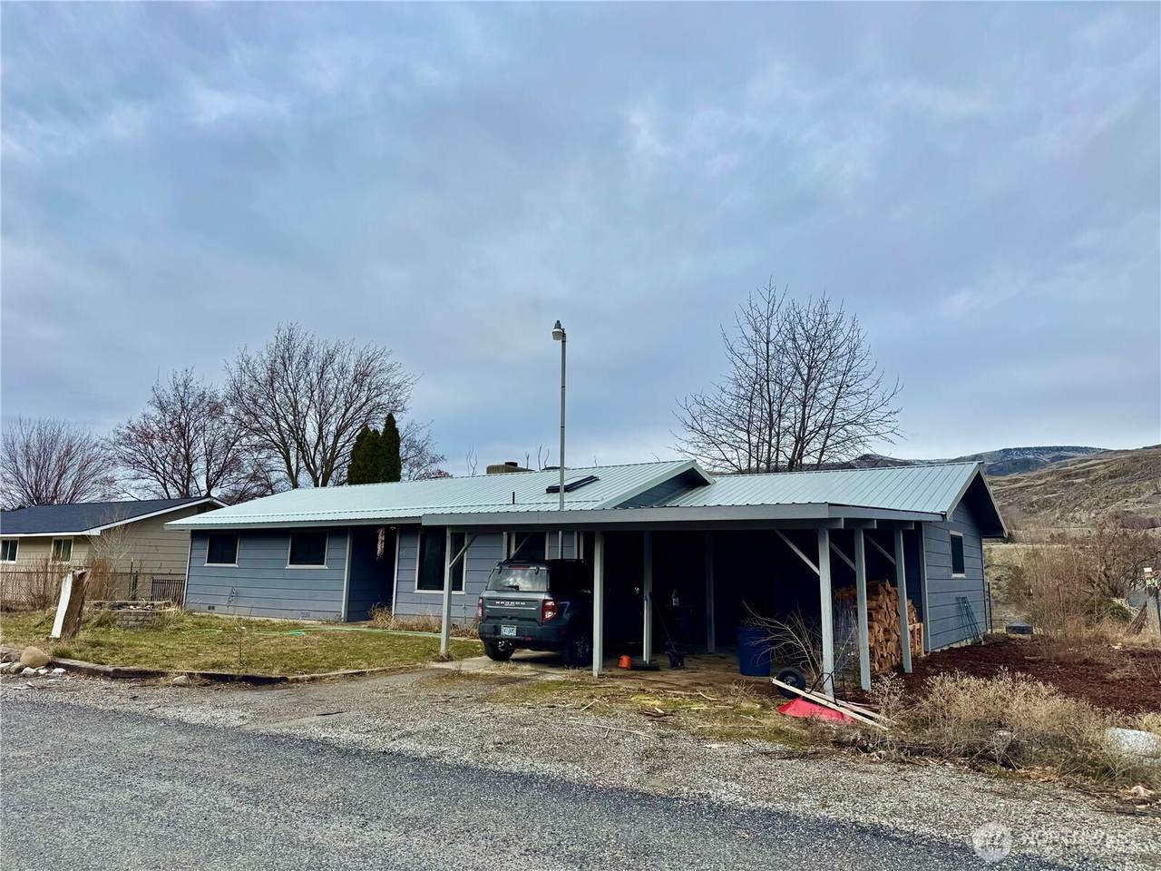 63 Riverview Drive - Photo 1