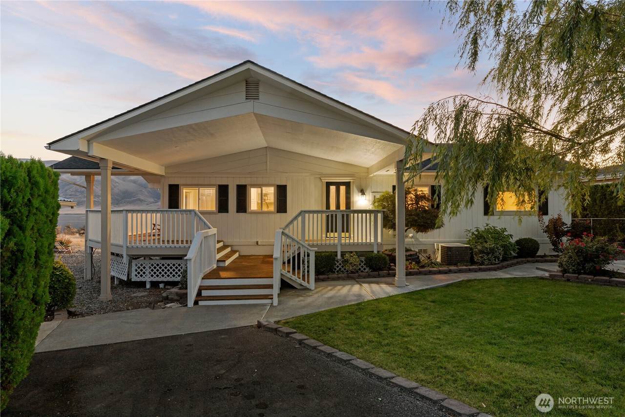 514 Island View - Photo 1