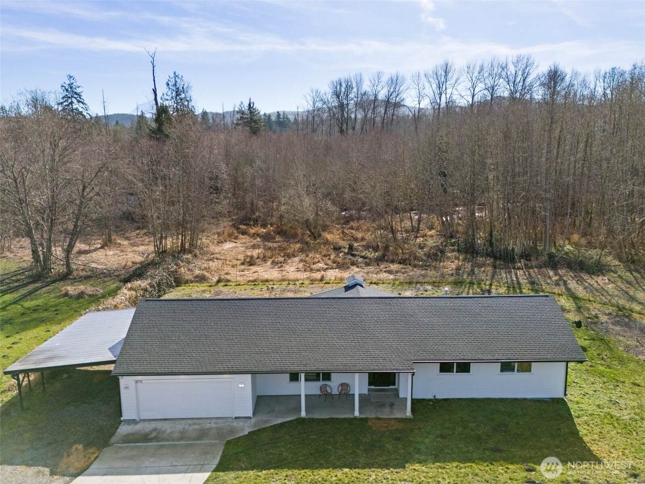 18715 Pioneer Way - Photo 1