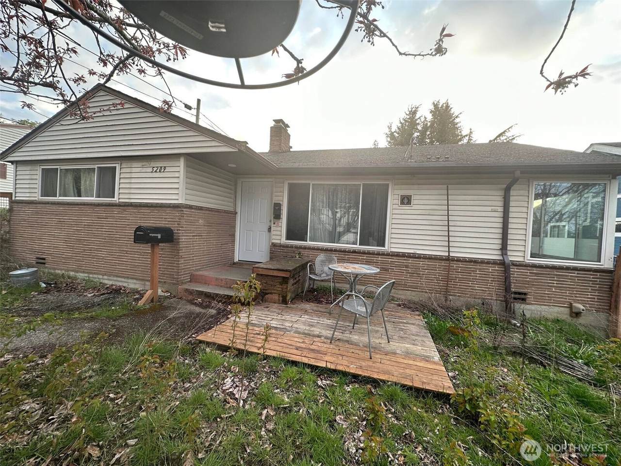 5209 Renton Avenue - Photo 1
