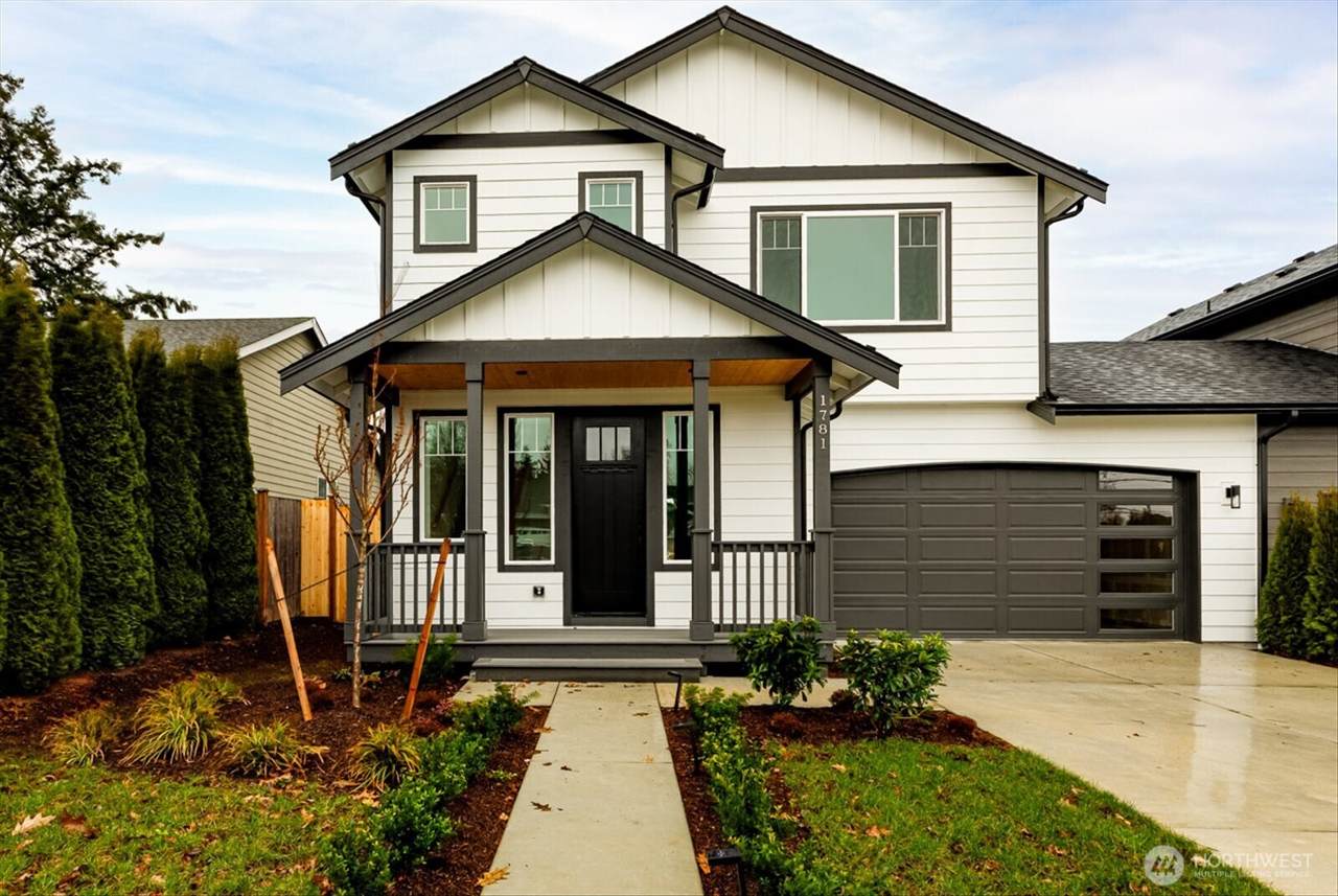 1781 Hillcrest Loop - Photo 1