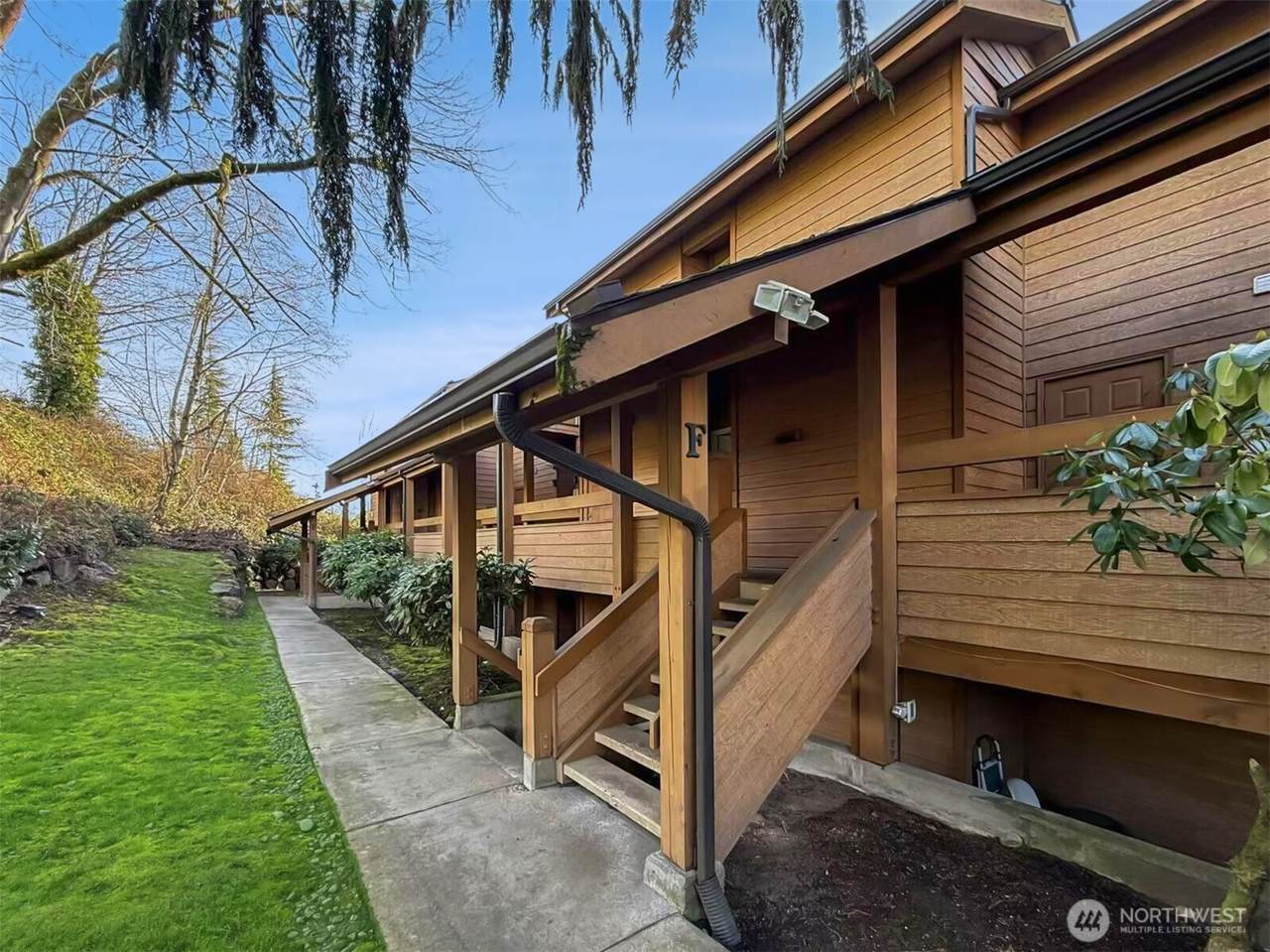 12600 57th Ave S - Photo 1