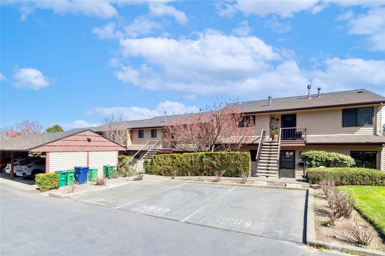 10641 Glen Acres Drive - Photo 1