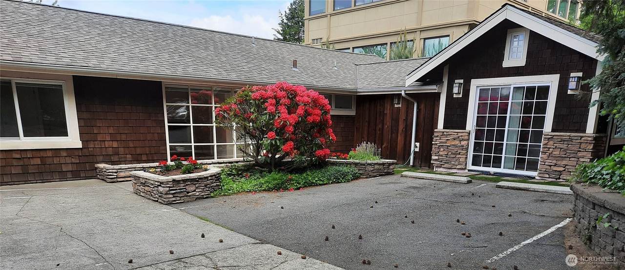 11644 80th Street - Photo 1