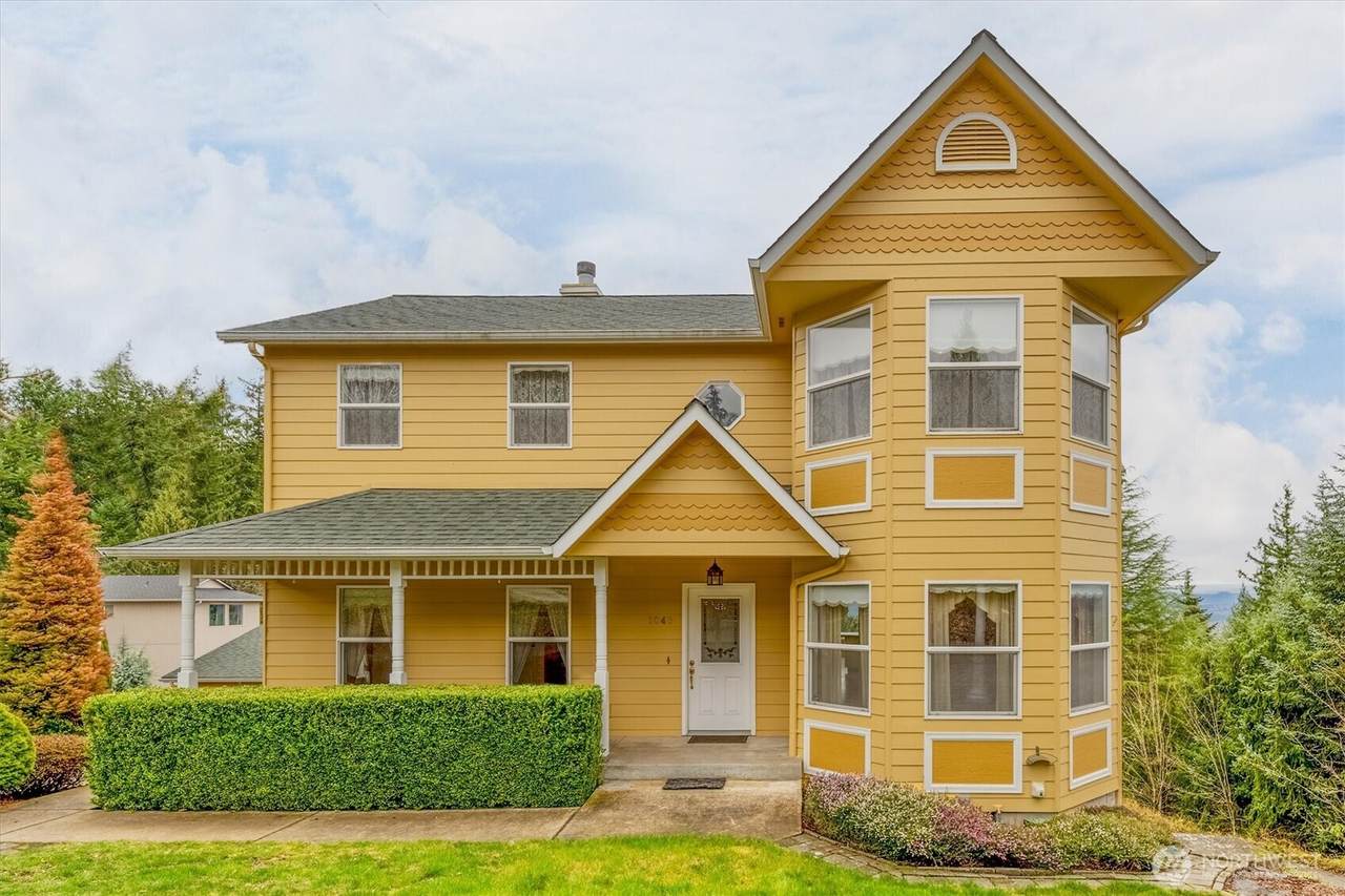 1045 Taylor Road - Photo 1
