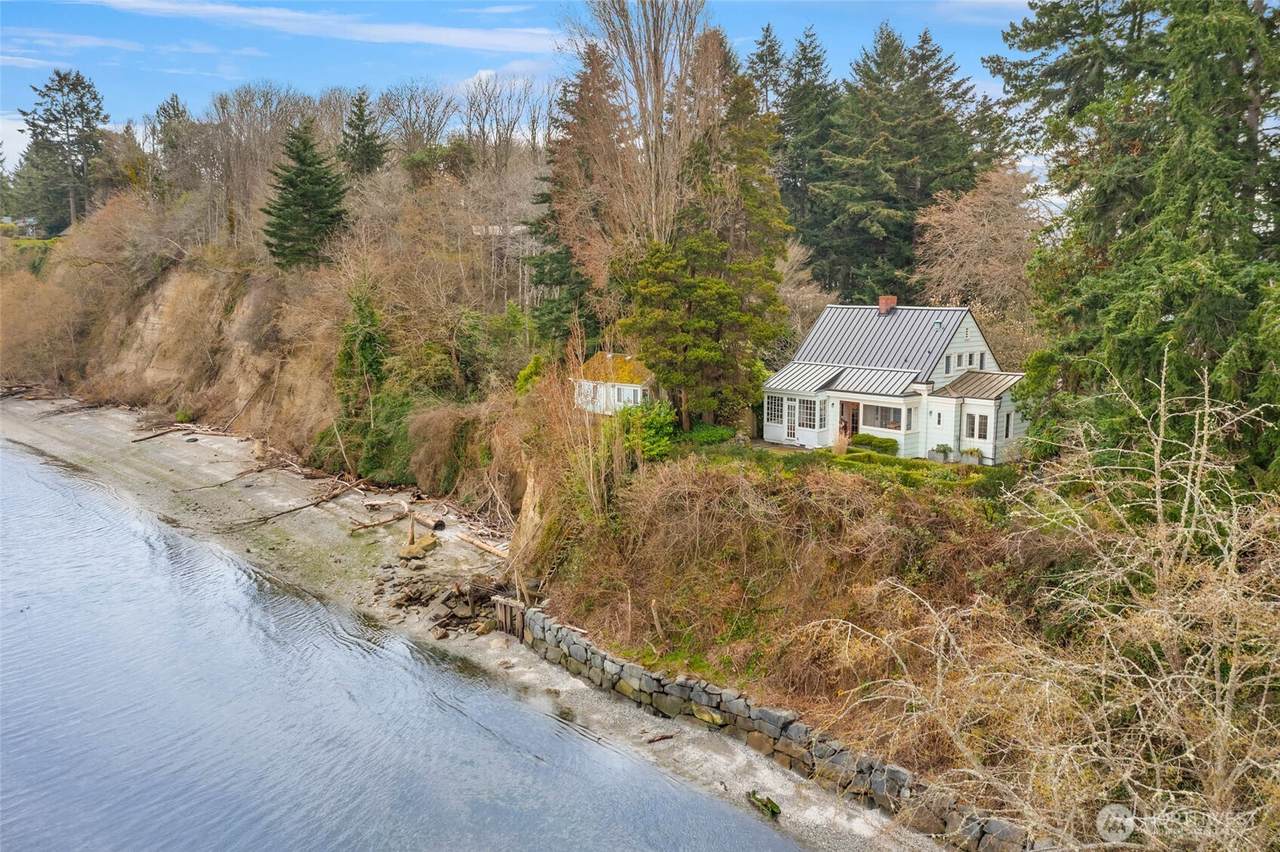 22032 Dockton Road - Photo 1