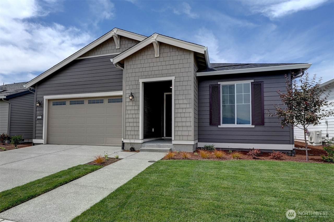 14910 208th Avenue - Photo 1