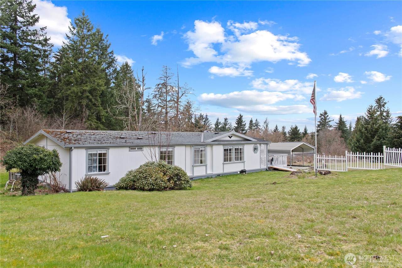 3318 162nd Avenue Ct - Photo 1