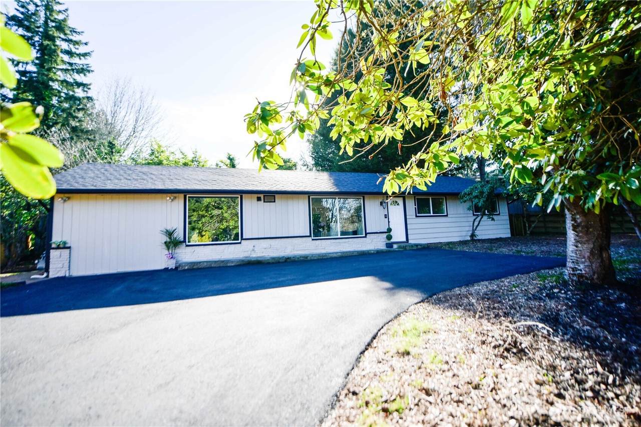 8437 10th Street - Photo 1