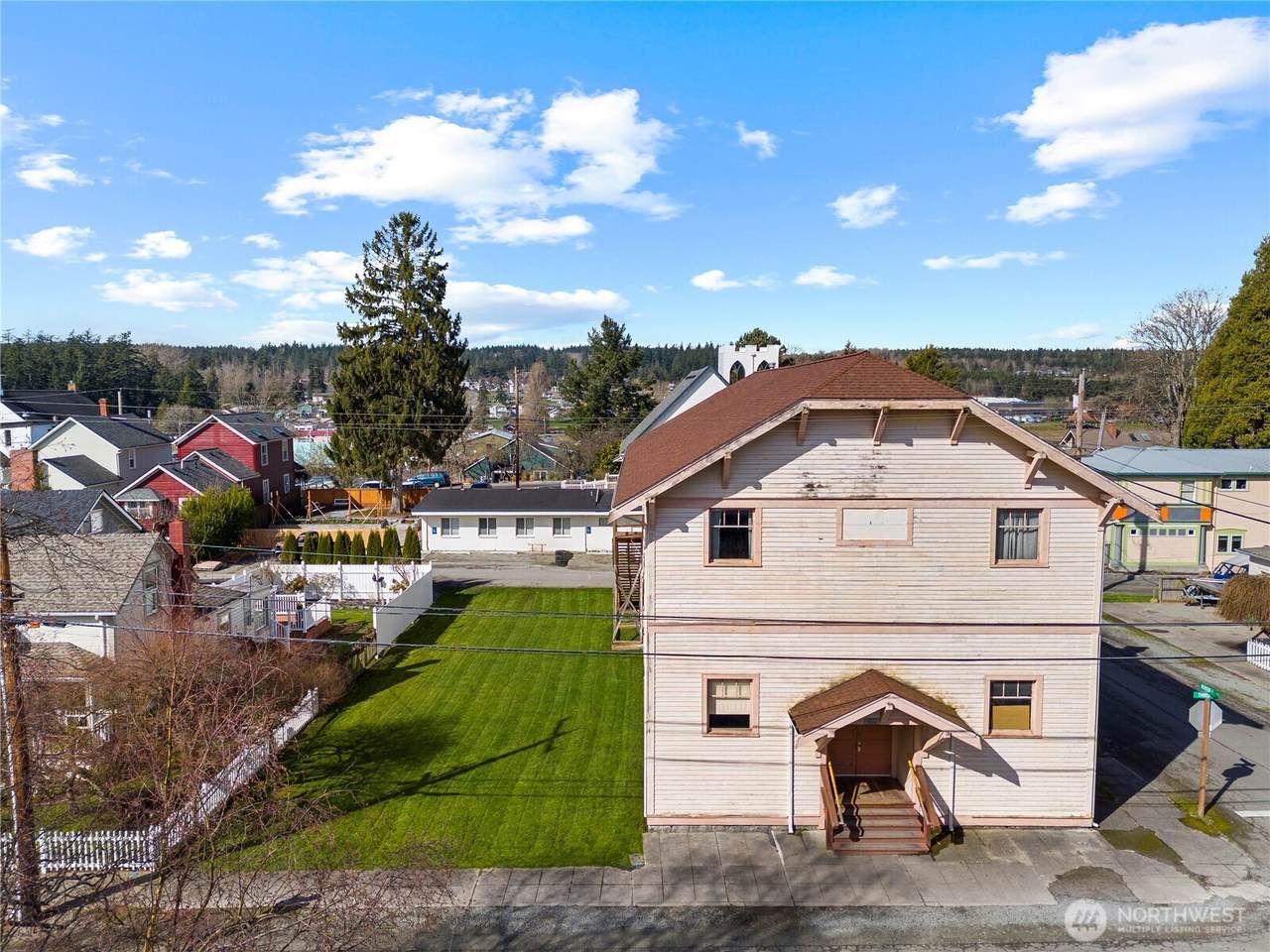 602 3rd Street - Photo 1