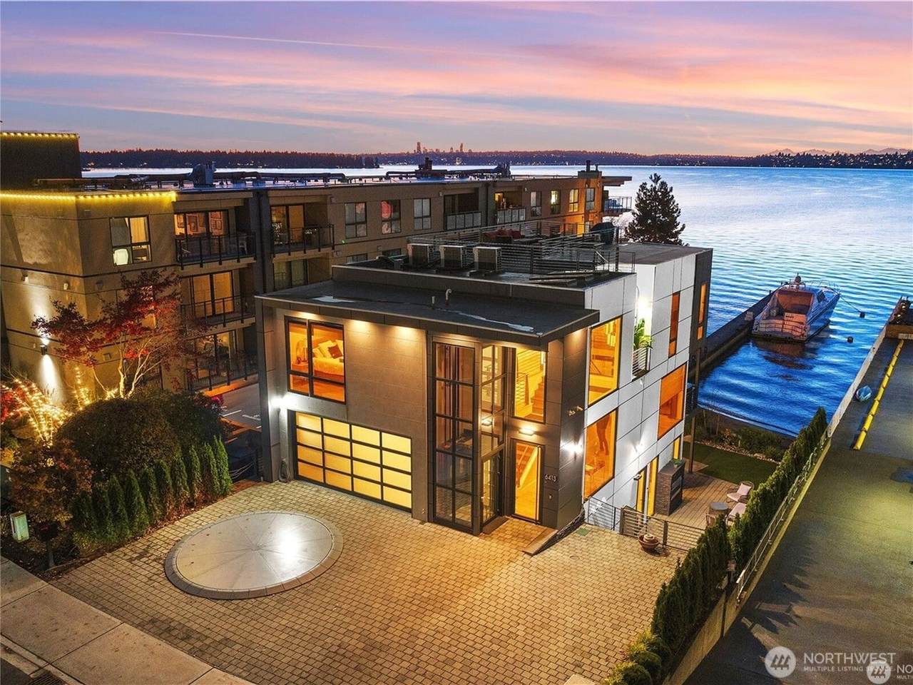 6413 Lake Washington Boulevard - Photo 1