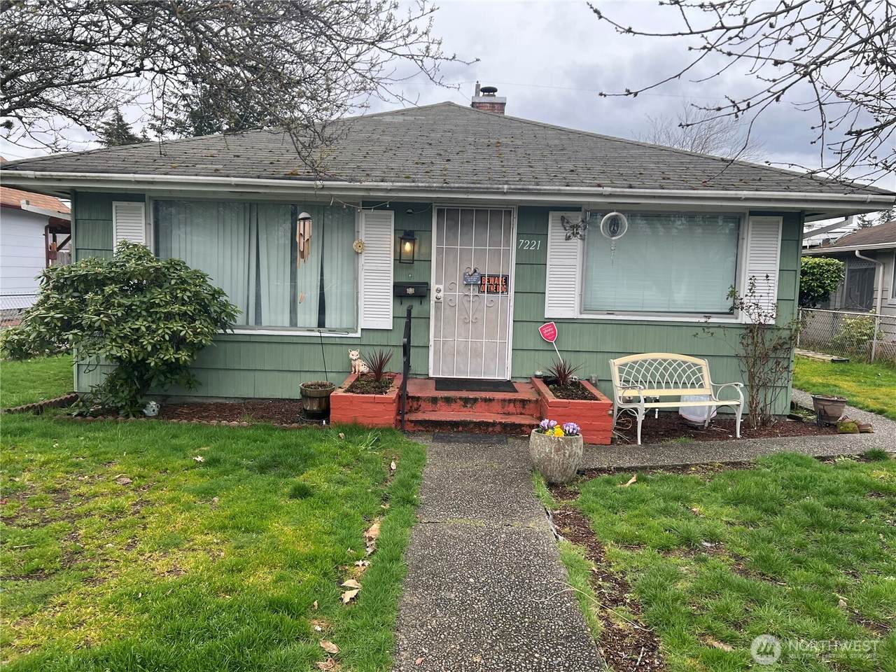 7221 Warner Street - Photo 1