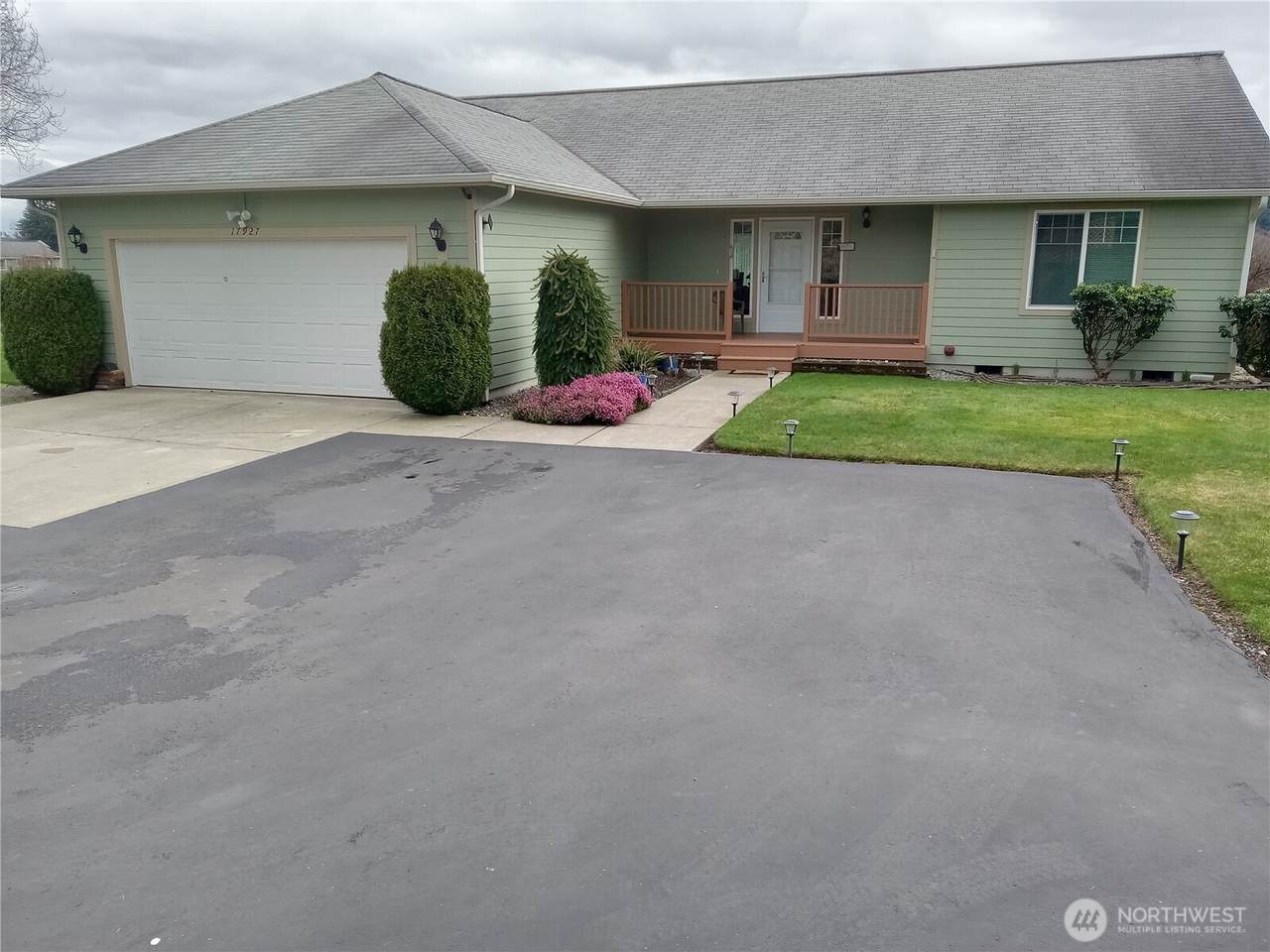 17927 Daryl Lane - Photo 1
