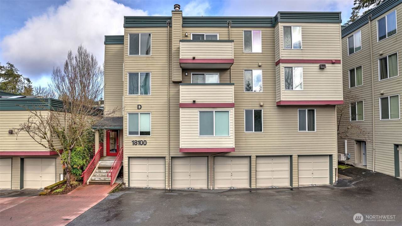 18100 15th Avenue - Photo 1