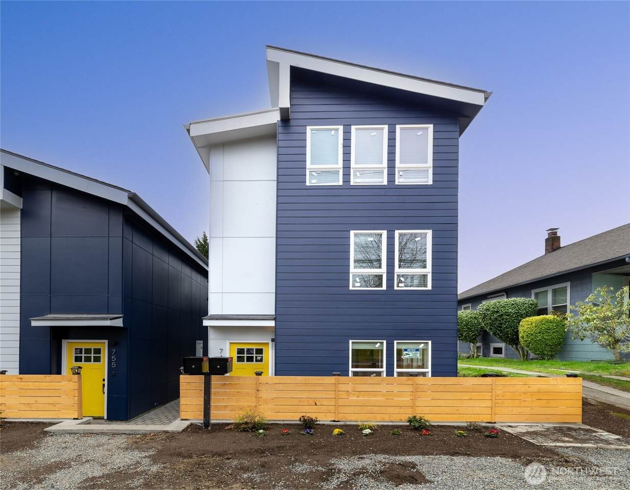 753 Henderson Street - Photo 1