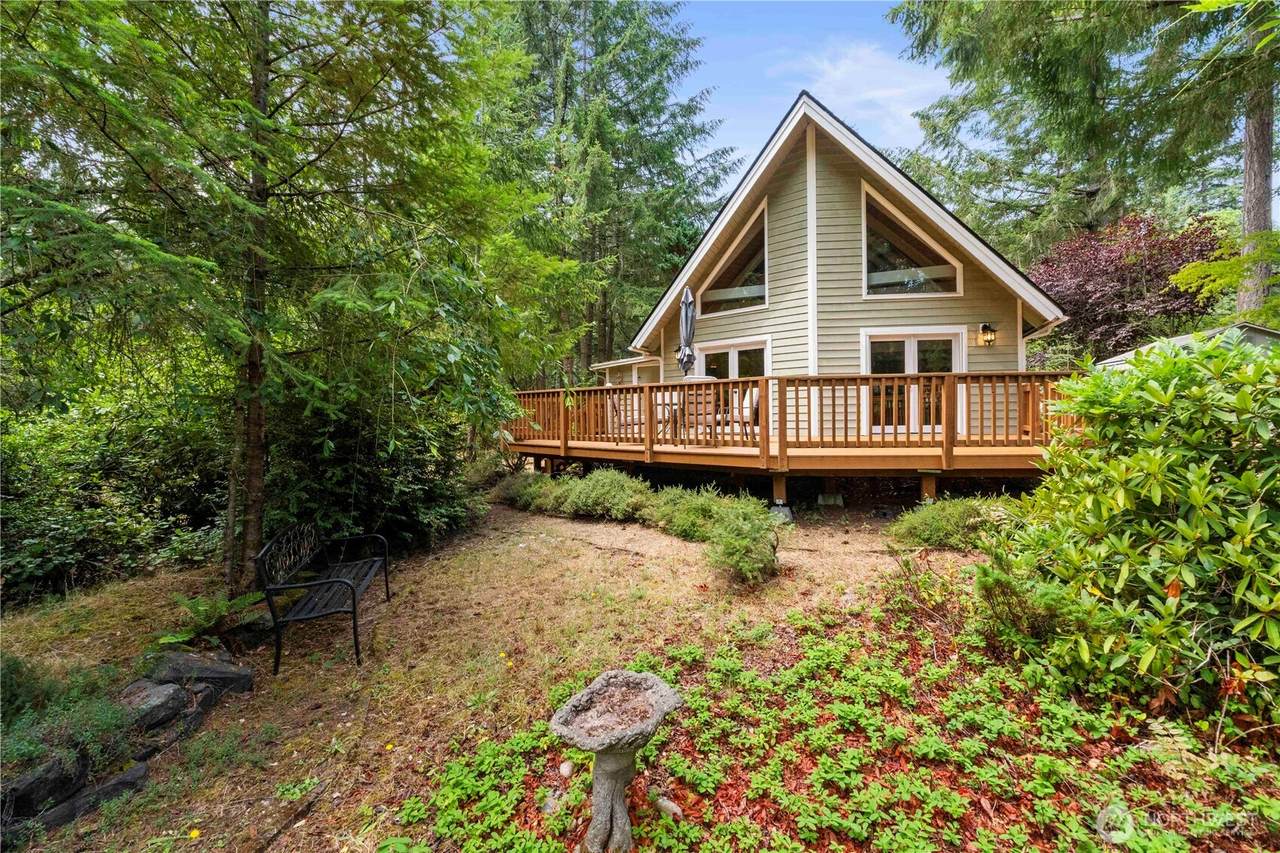10913 Pioneer Drive - Photo 1