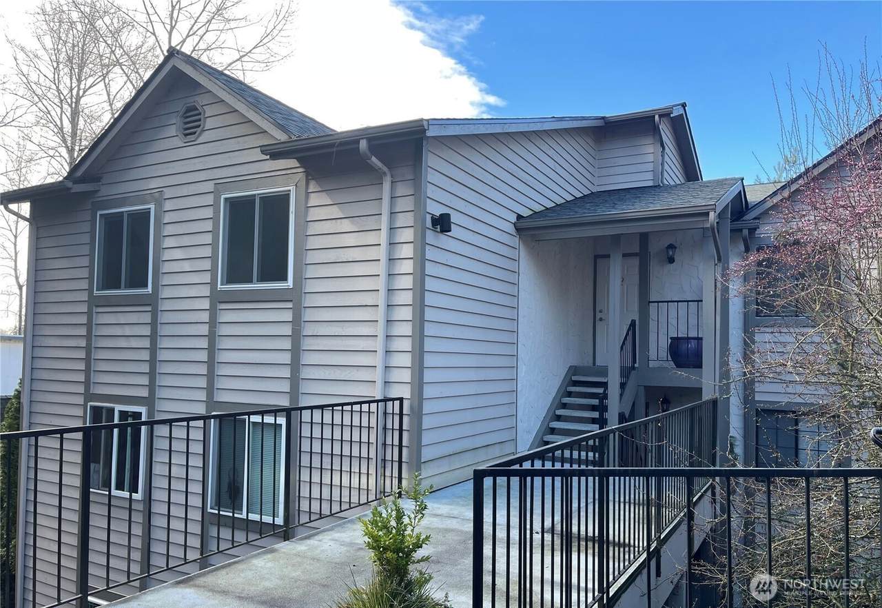 11419 99 Place - Photo 1