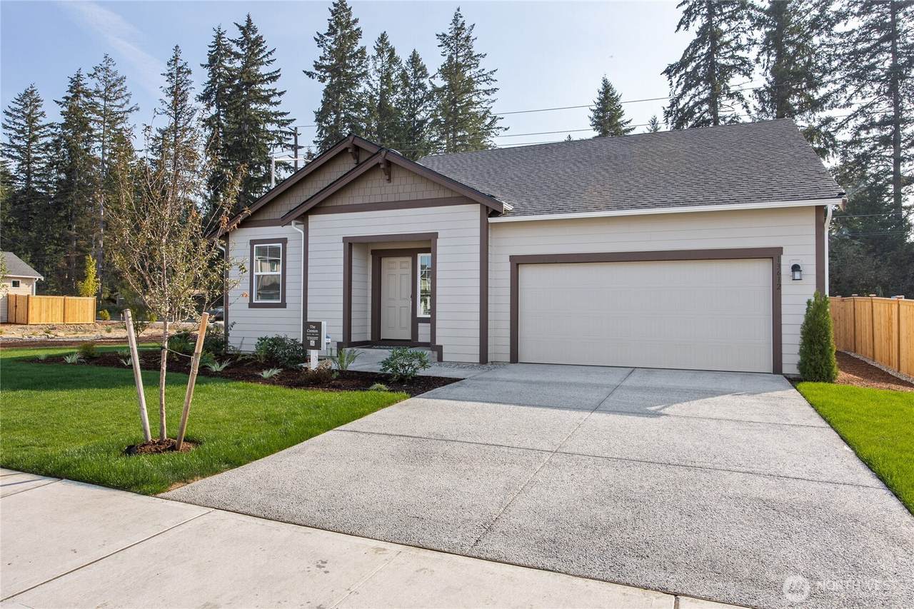 13617 193rd Street - Photo 1