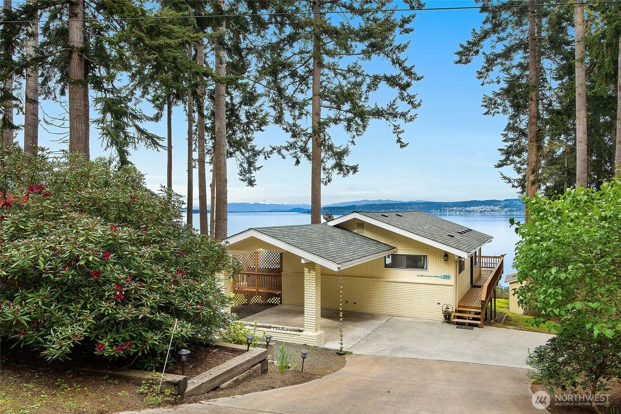 285 Harrington Road - Photo 1