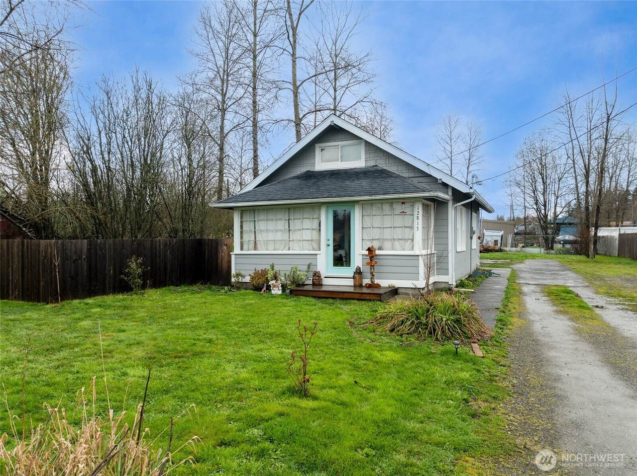 12813 42nd Avenue - Photo 1