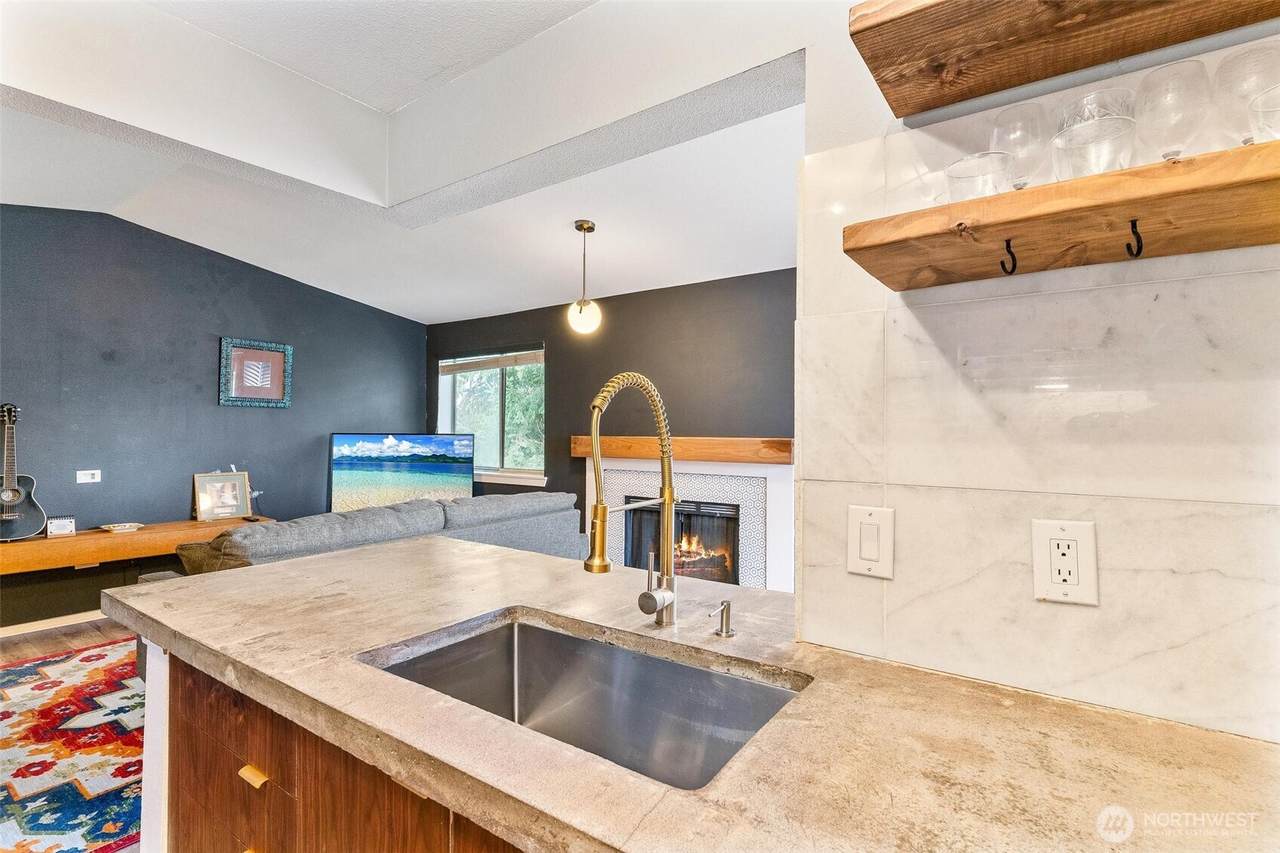15415 35th Avenue - Photo 1