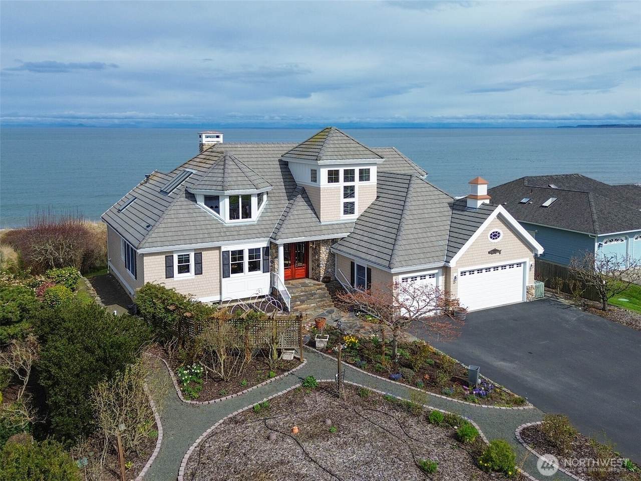 103 E Seashore Lane - Photo 1