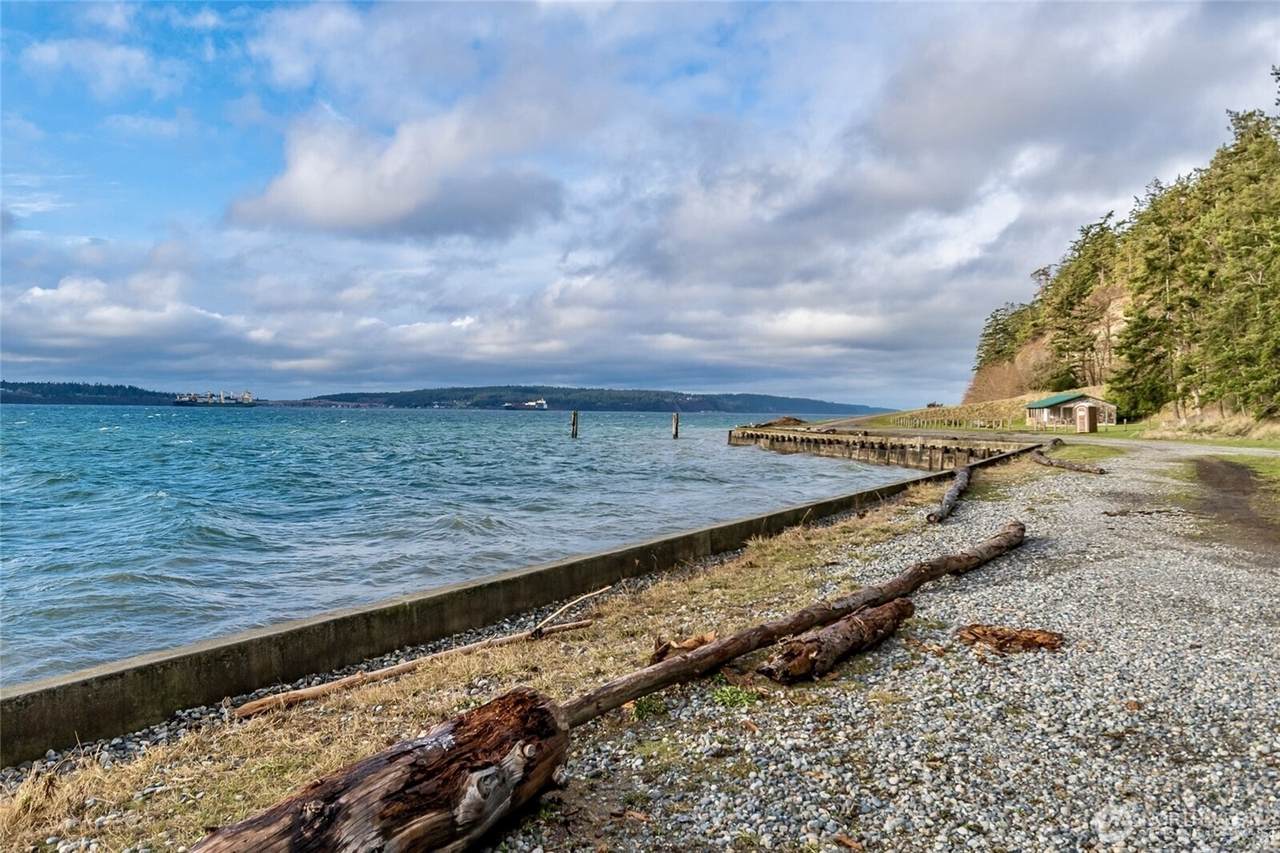 3622 East Harbor Road - Photo 1