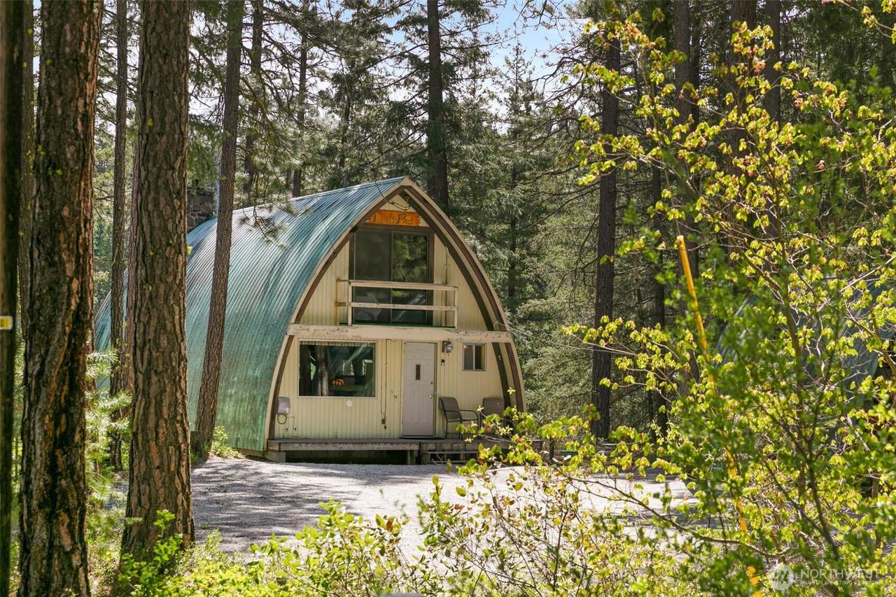 2514 Kinnikinnick Drive - Photo 1