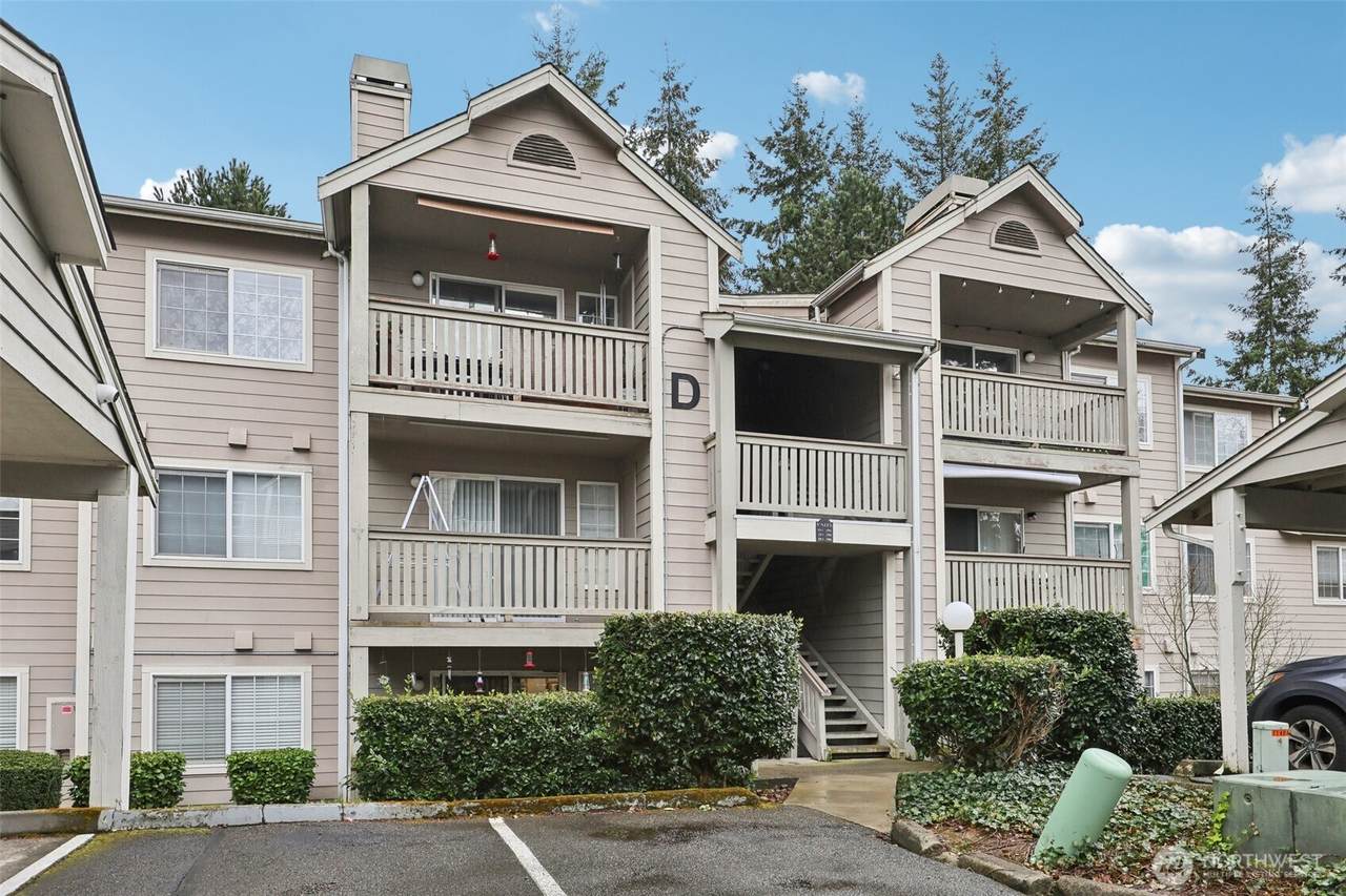 215 100th Street - Photo 1