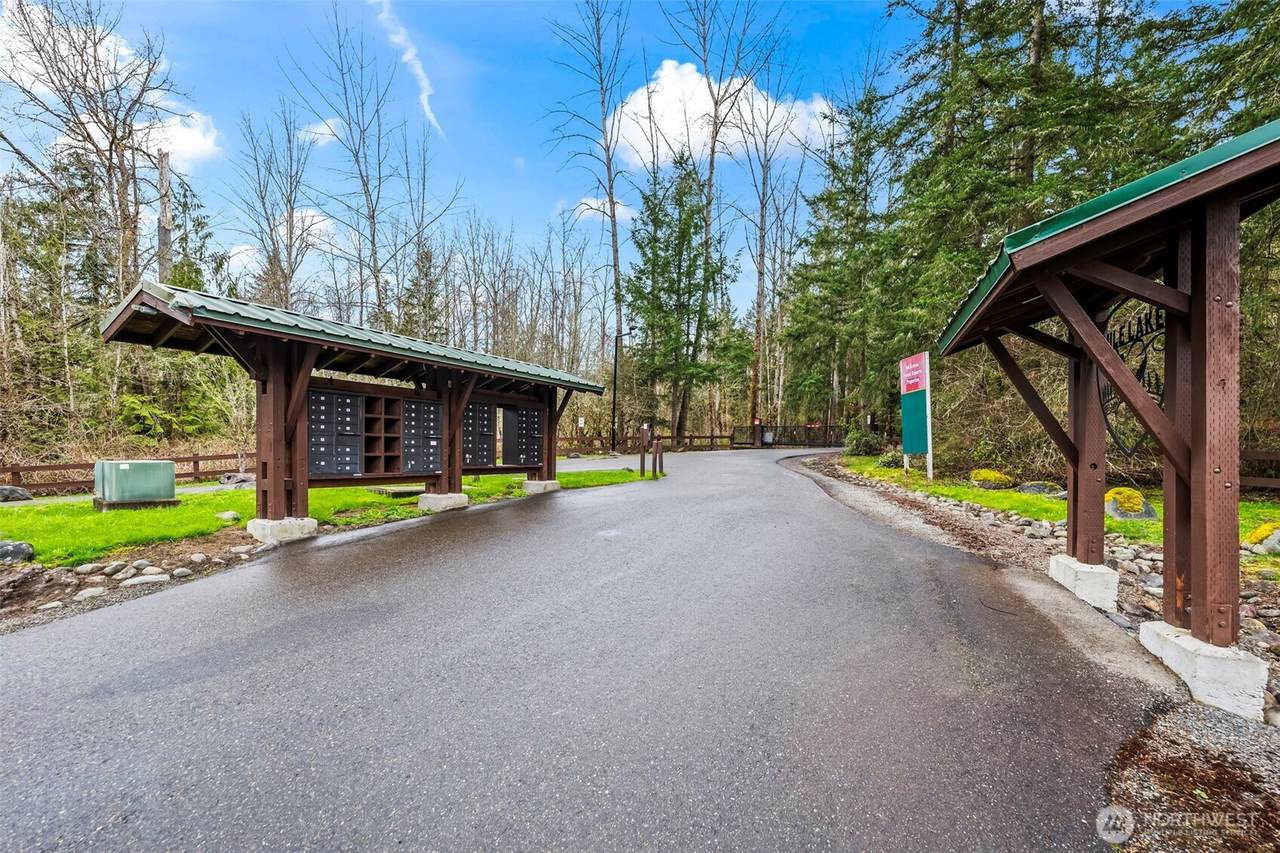 123 Highland Drive - Photo 1