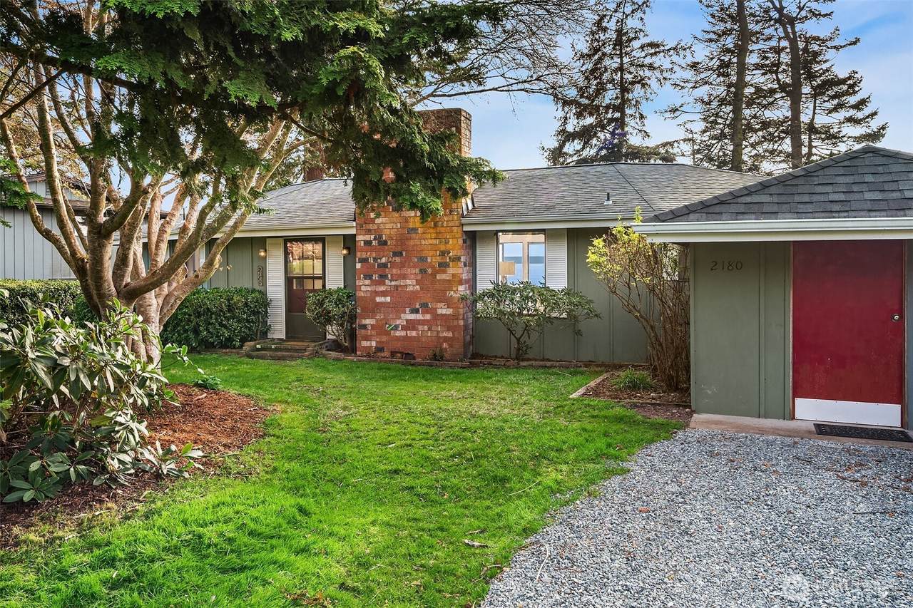 2180 Inverness Way - Photo 1