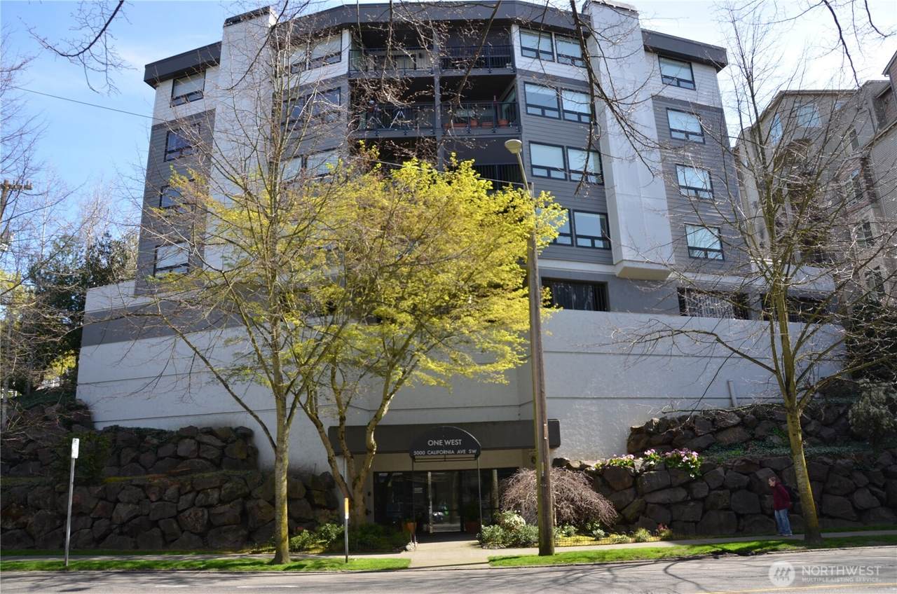 5000 California Avenue - Photo 1