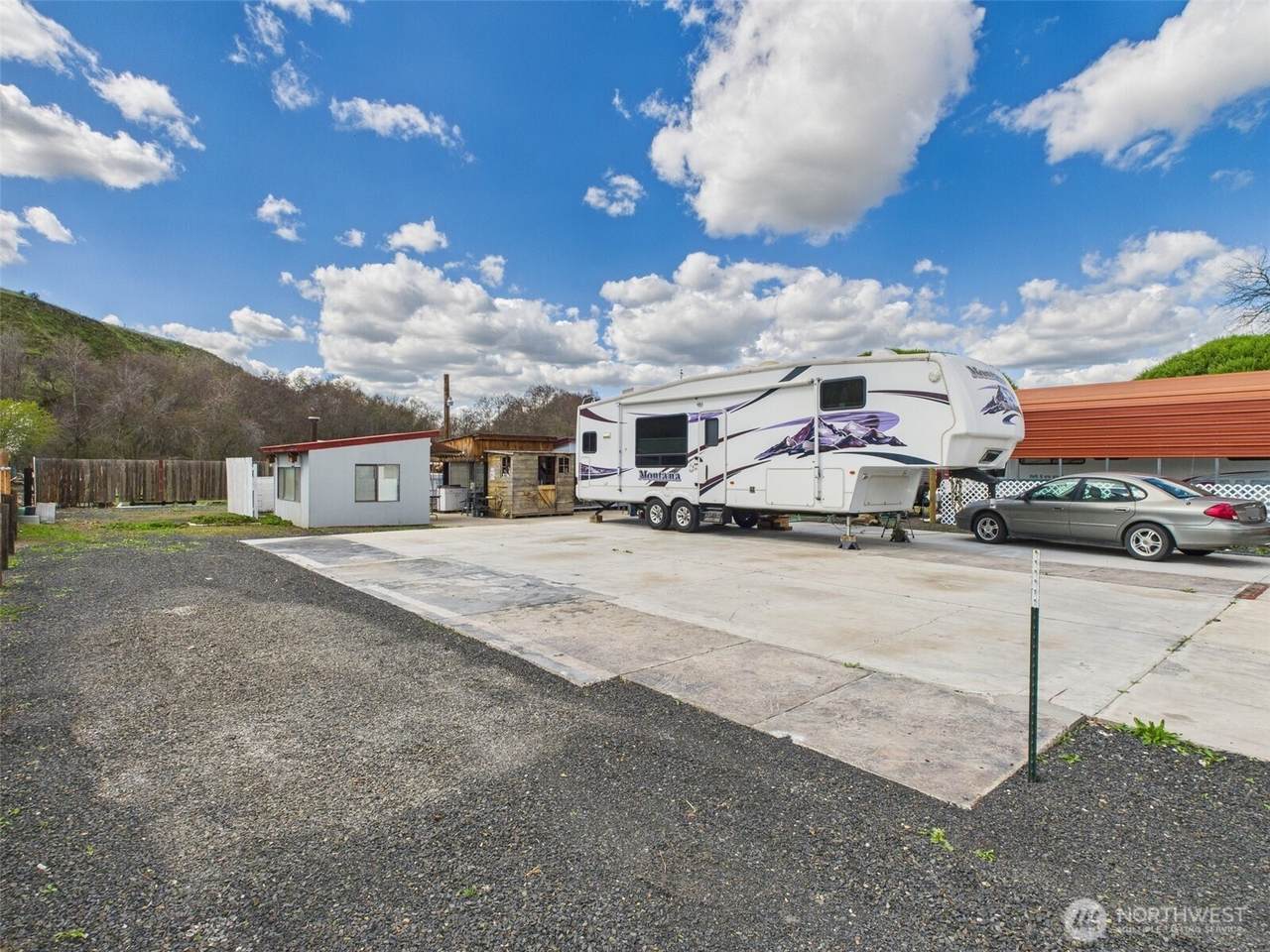 315 2nd Street - Photo 1