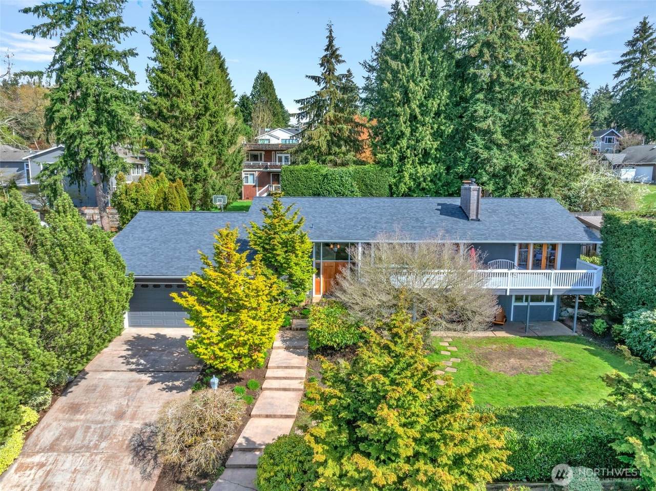 5210 111th Avenue - Photo 1