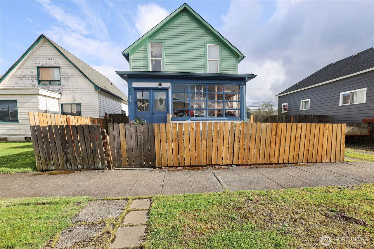 811 Market Street - Photo 1